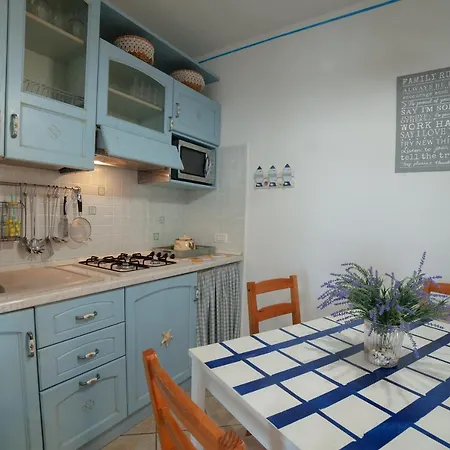 Casa Vacanza Sardegna Tatil Evi Valledoria (Sardinia)